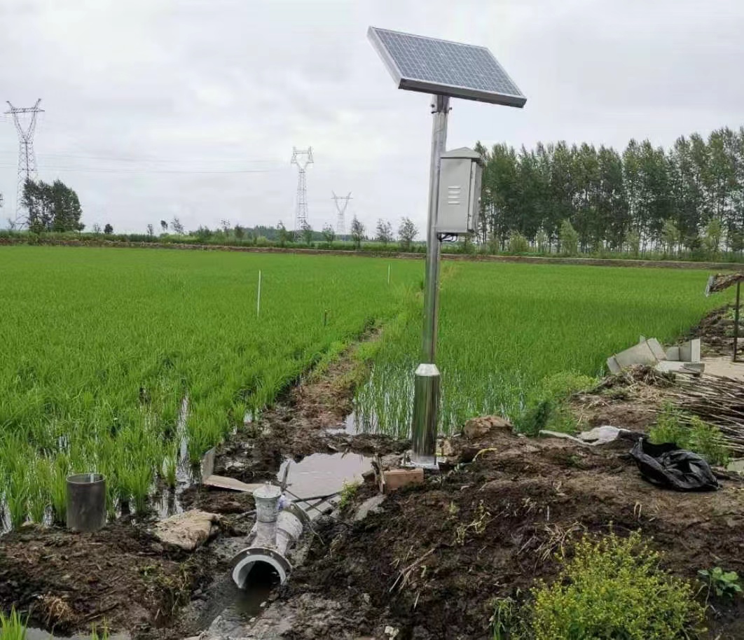 太陽能供電非滿管流量計(jì)
